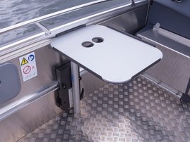 Bord med bordsben till aluminiumskena